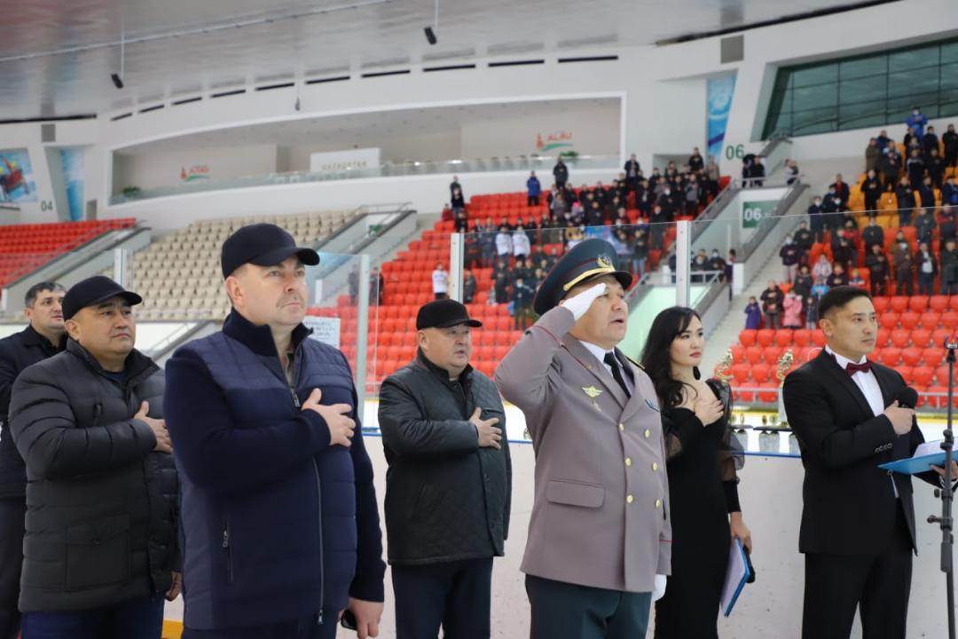 В столице впервые состоялся турнир по хоккею на кубок МЧС РК