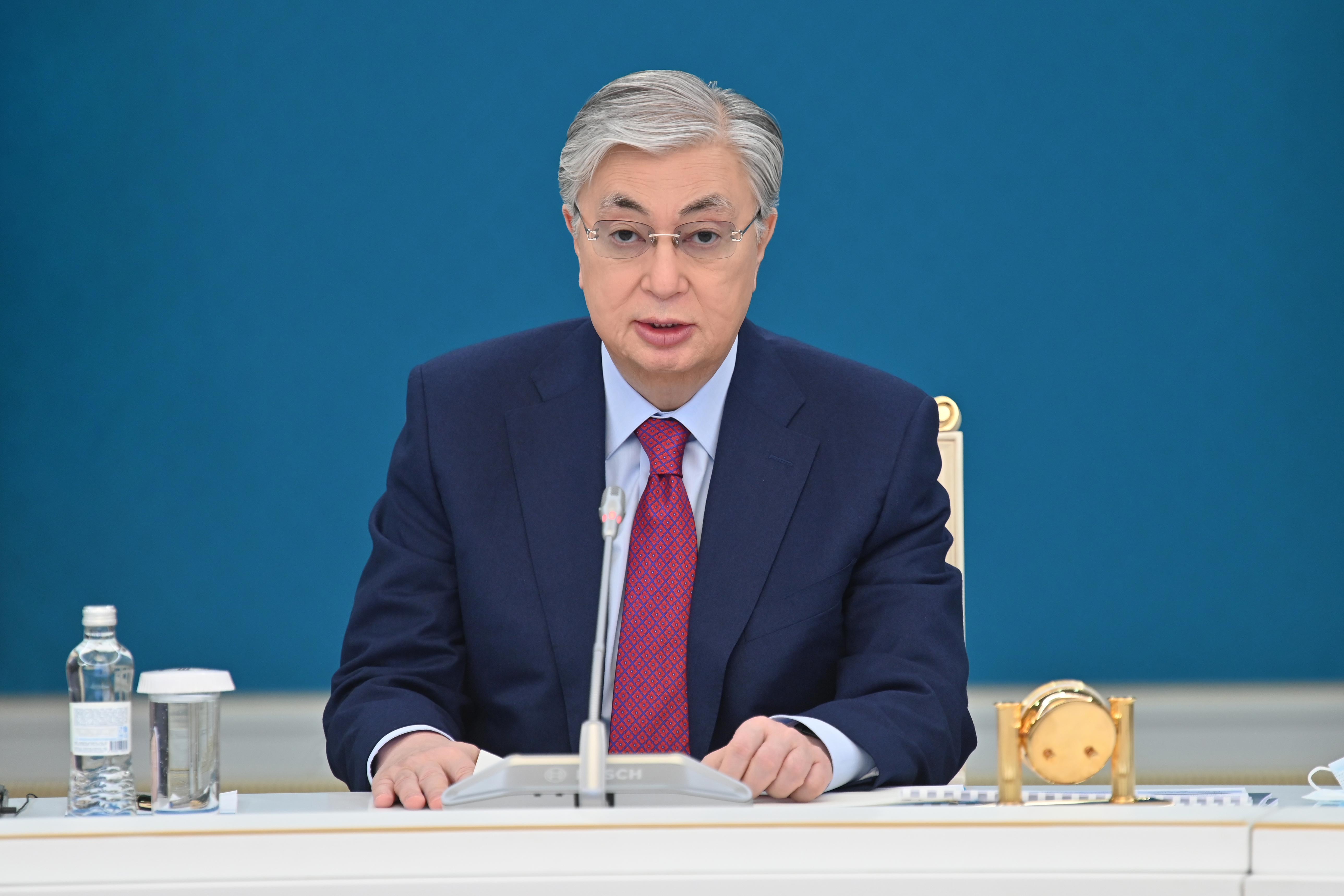 Глава государства провел заседание Высшего совета по реформам